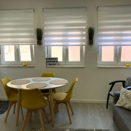 Maria House * Trafaria